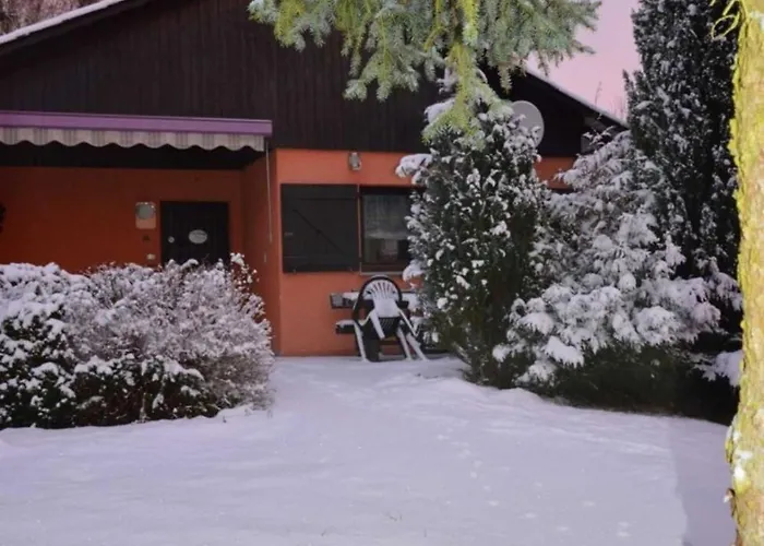 Haus Sonnenblick 度假居